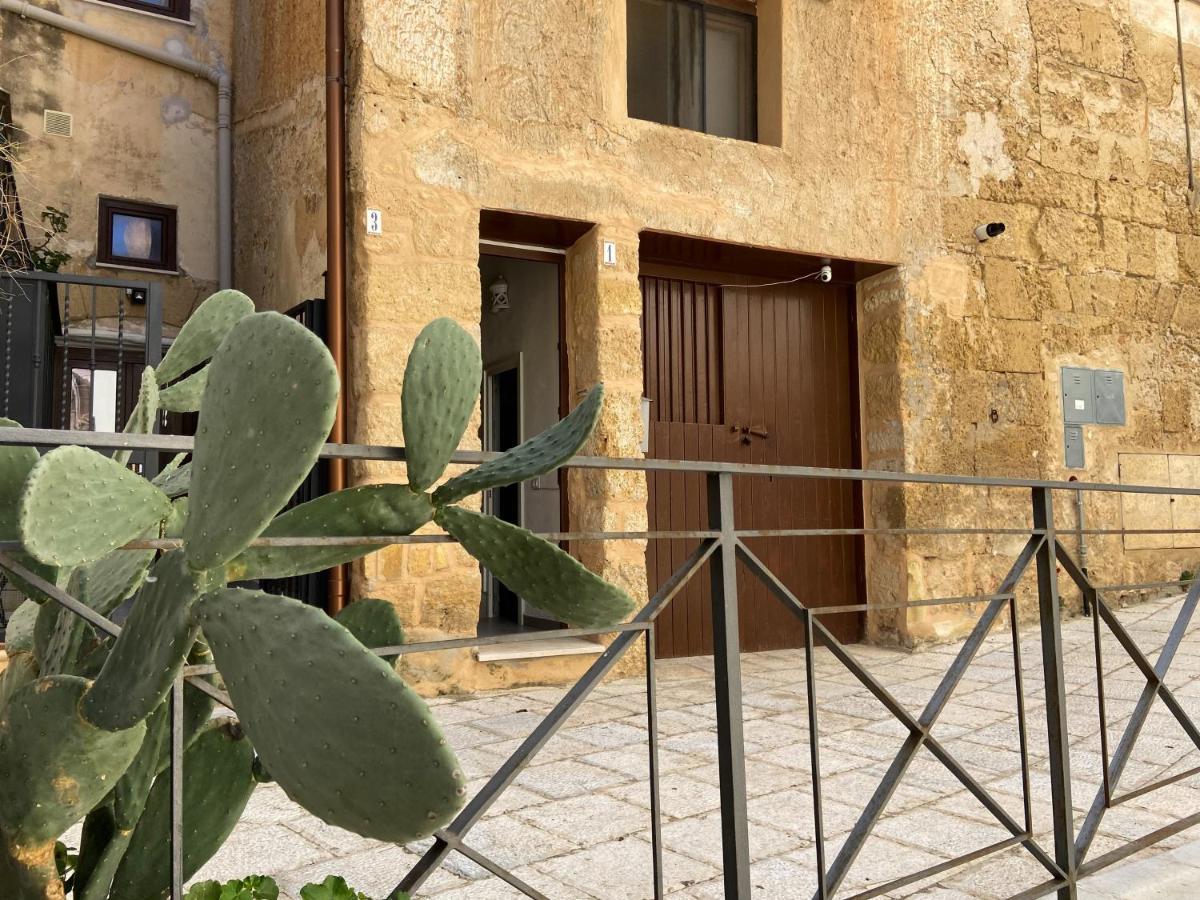 Nelle Antiche Mura Castellammare del Golfo Extérieur photo